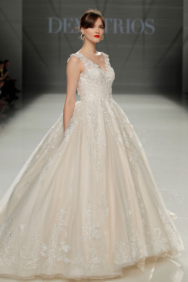 ilovebrides.pt_Demetrios 2018_Barcelona Bridal Fashion Week 2017
